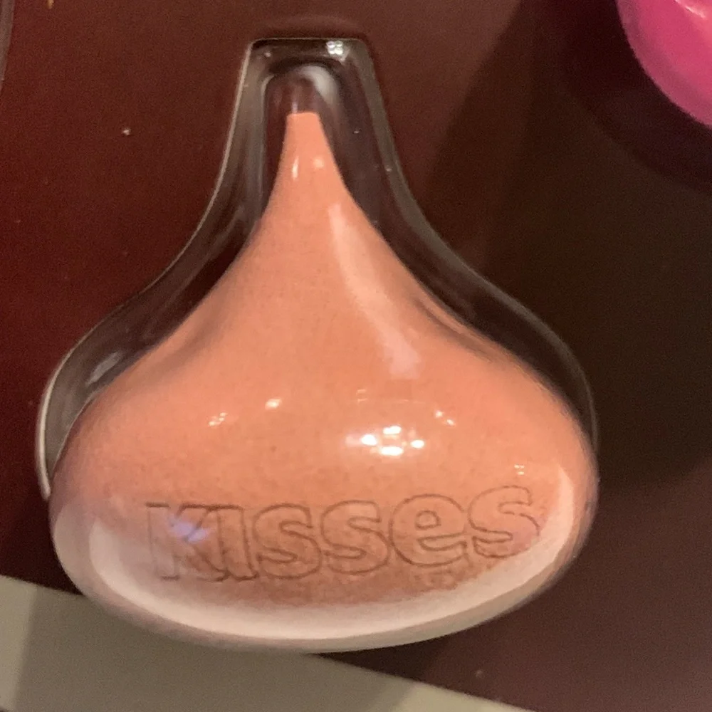 Hershey bundle ••